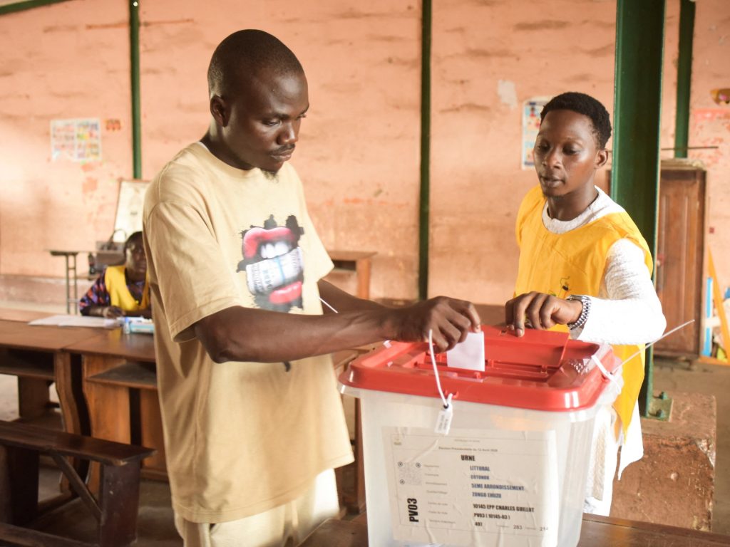 Benin holds presidential election amid deteriorating security situation | Elections News