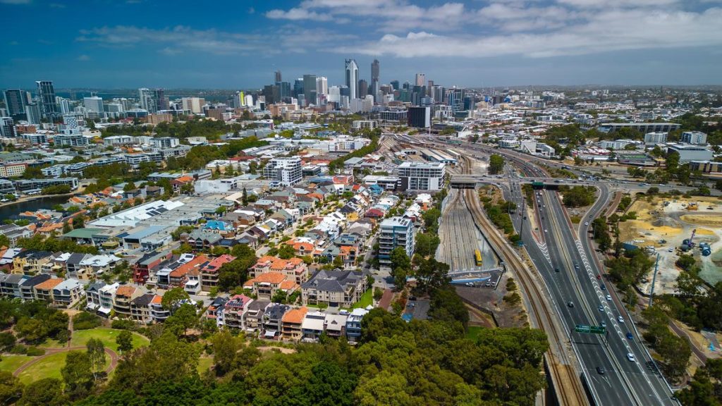 Perth’s shocking rental market laid bare as median hits absurd $761 a week, shortage at chronic levels