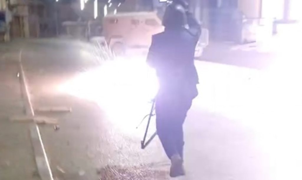 Israeli forces fire stun grenades at journalists in occupied Nablus | Newsfeed