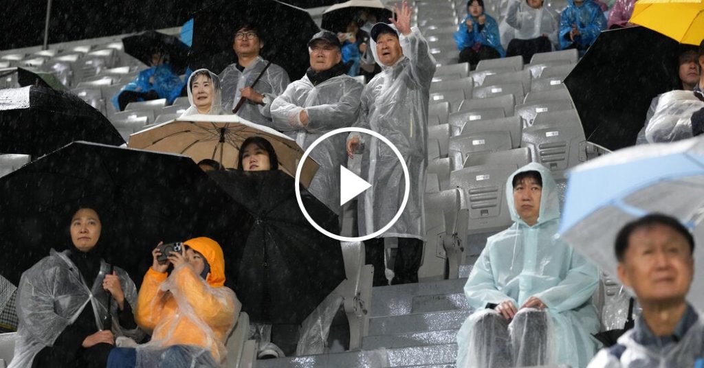 First North Korean Athletes Play in South Korea in Nearly 8 Years