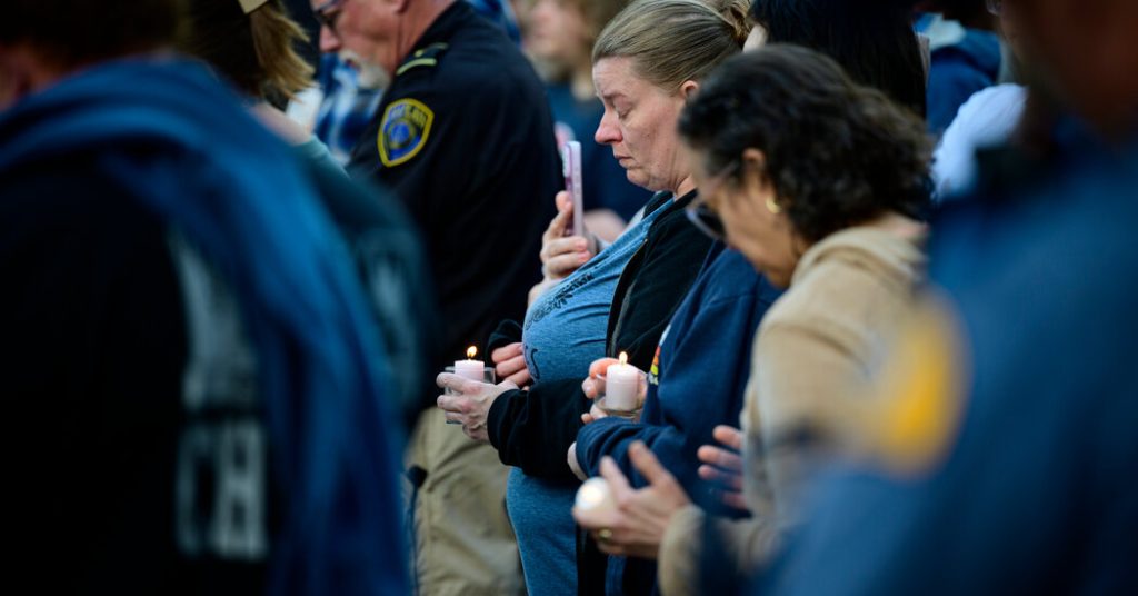After an Explosion at a Washington Paper Mill, Mourning Mixes With Dread