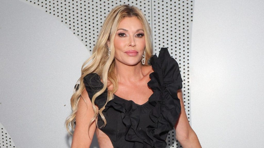 ‘Real Housewives’ star Brandi Glanville claims she contracted ringworm in throat