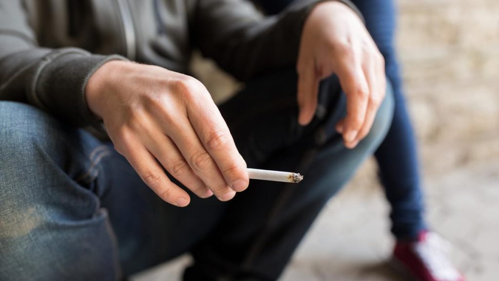 Nearly 80 per cent of tobacco purchases by young people through illegal sources, says Cancer Council study