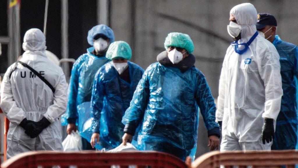 Hantavirus cruise ship passengers embark on trip to Perth following stop in Netherlands