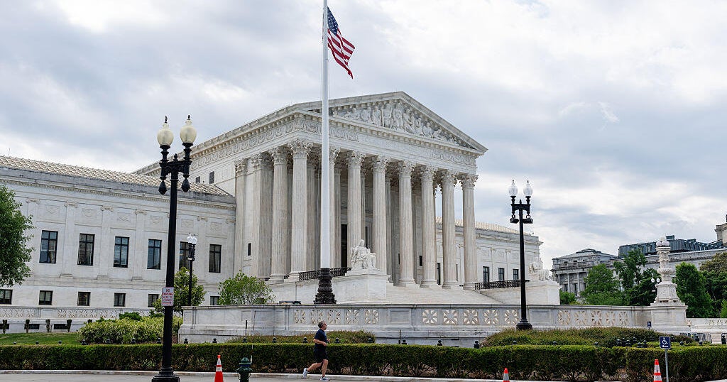 Supreme Court rejects Florida’s attempt to sue California and Washington over immigrant truck drivers