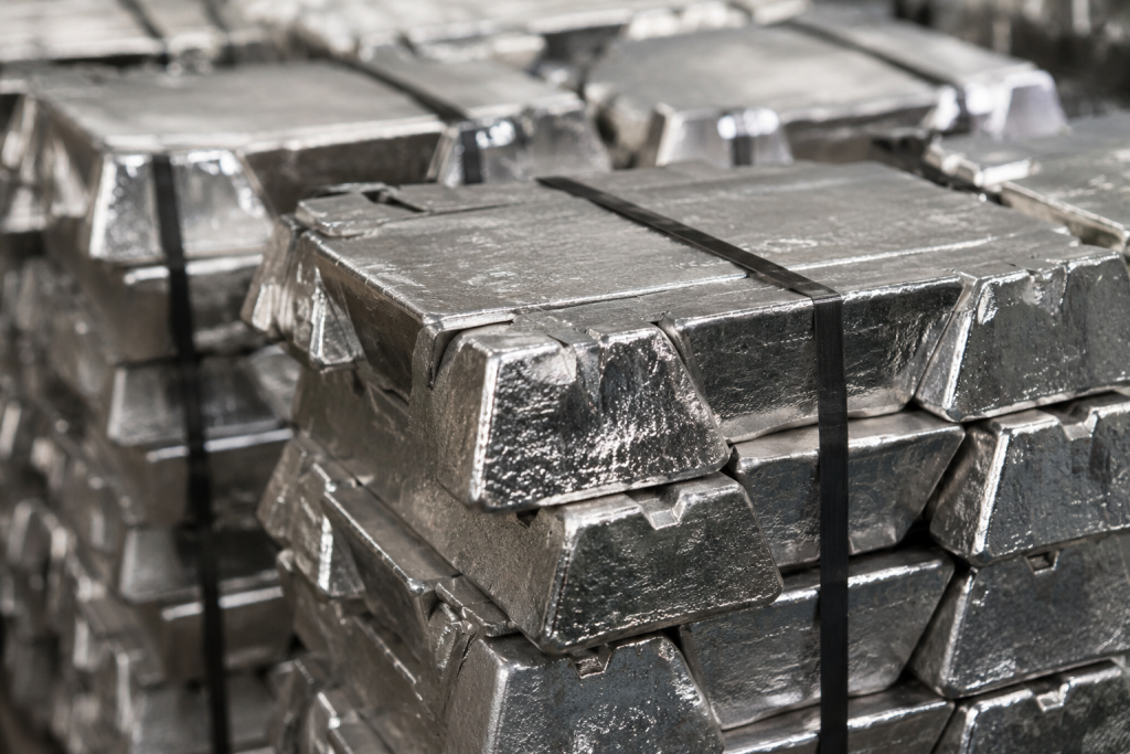Silver under pressure as rising US yields weaken precious metals appeal