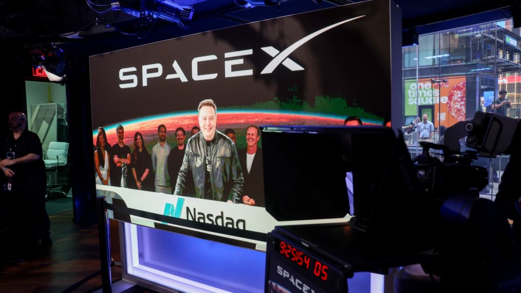Musk from 10% chance of success to $2 trillion valuation