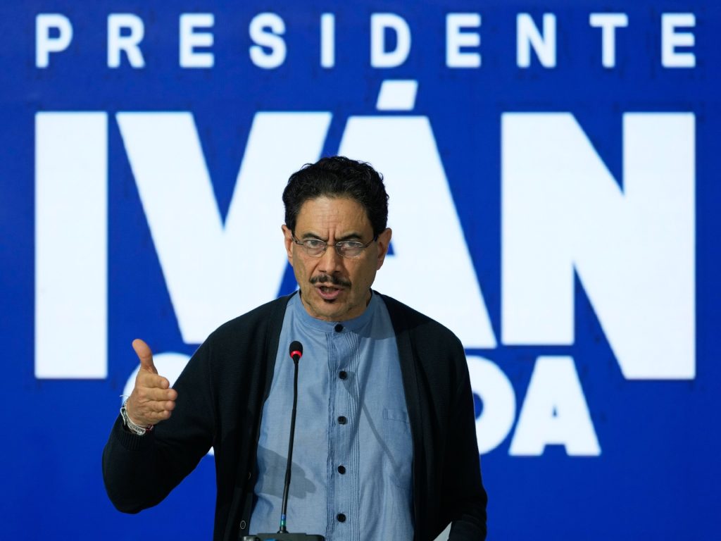 How Ivan Cepeda emerged a frontrunner in Colombia’s presidential election | Elections News
