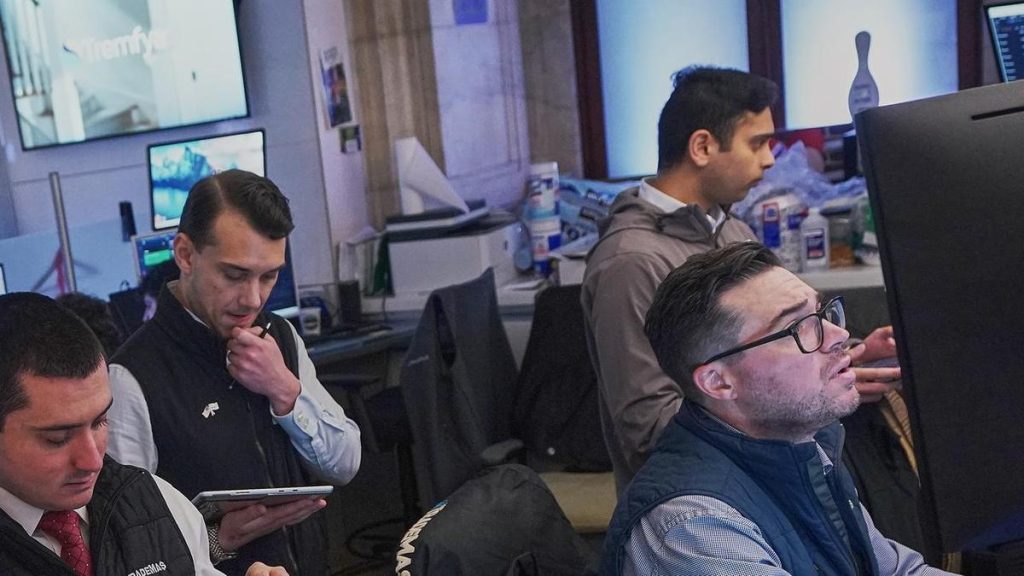 Wall St rises in choppy trading as tech steadies