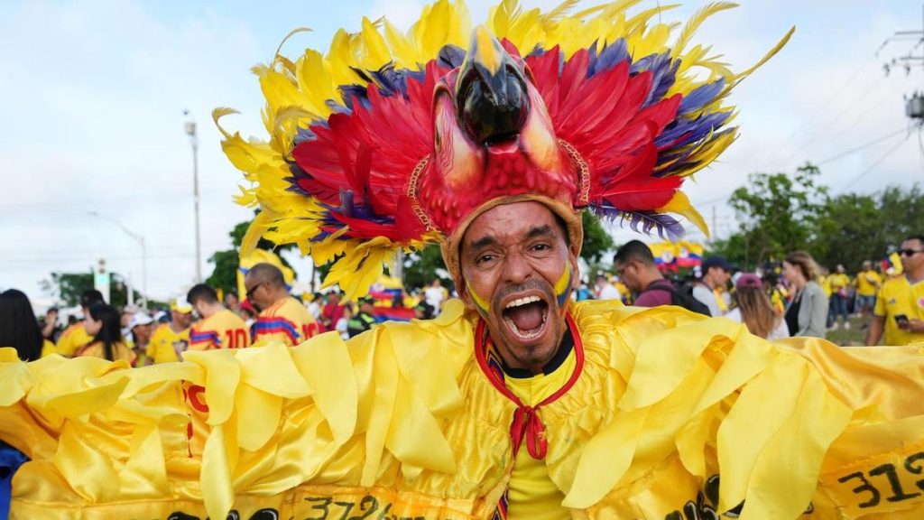 Colombia right-wing candidate leads presidential race