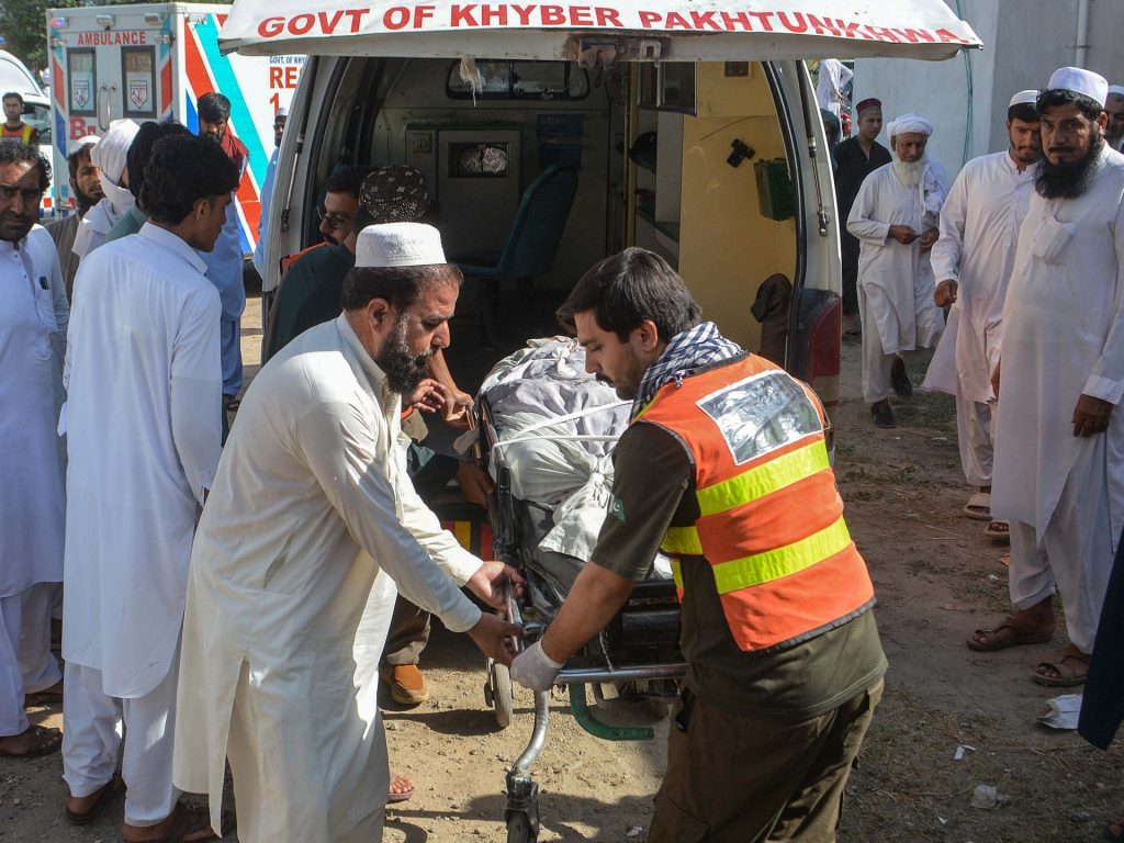 Two roadside bombs kill at least seven in northwestern Pakistan | Border Disputes News