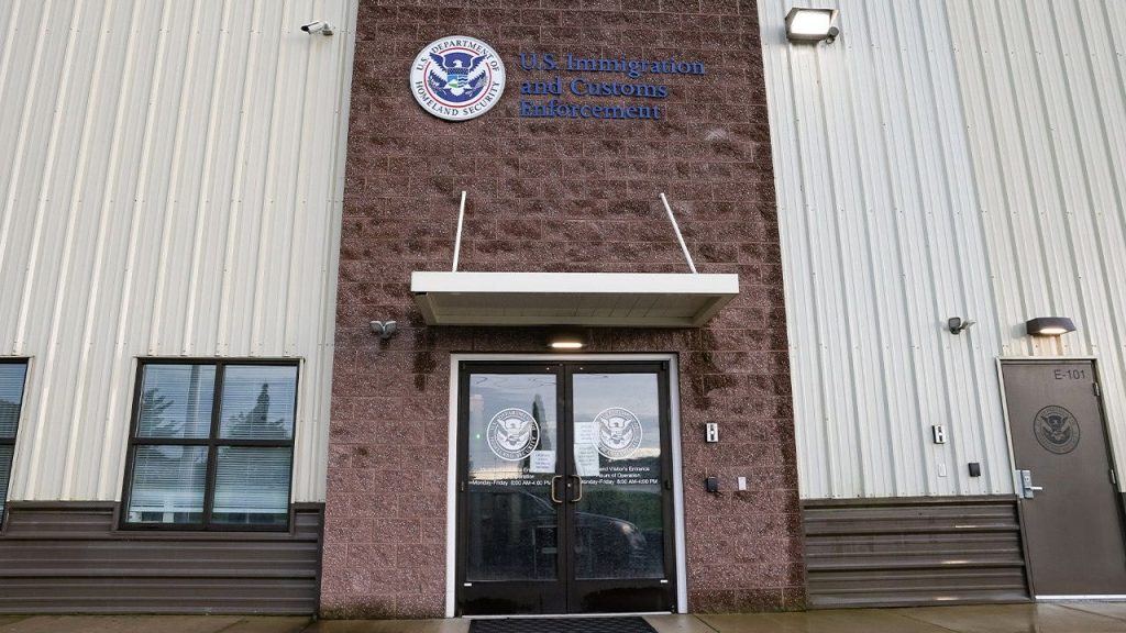 Live explosive device found near ICE office in Cleveland area complex