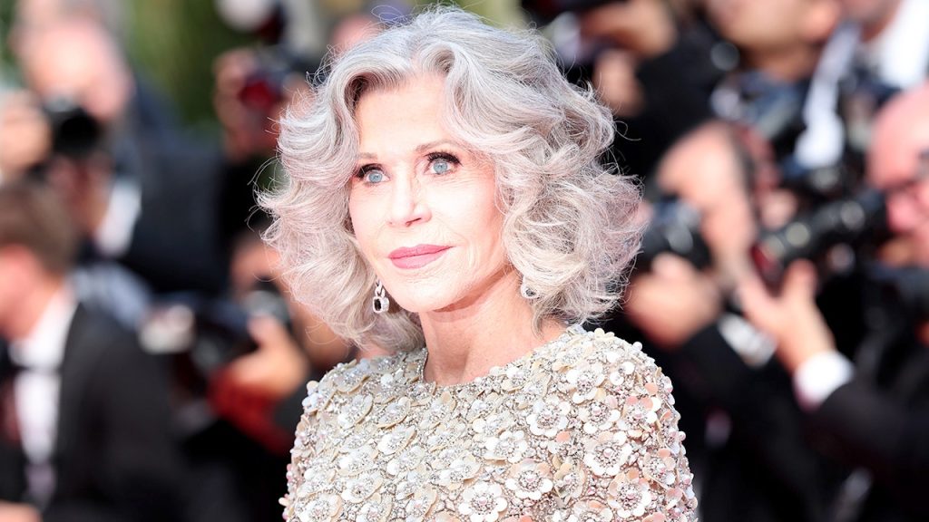 Jane Fonda headlines anti-Trump concert as “No Kings” coalition rallies