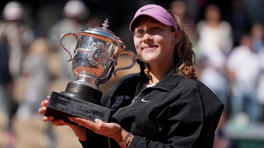 Mirra Andreeva wins French Open, defeats Maja Chwalinska in straight sets