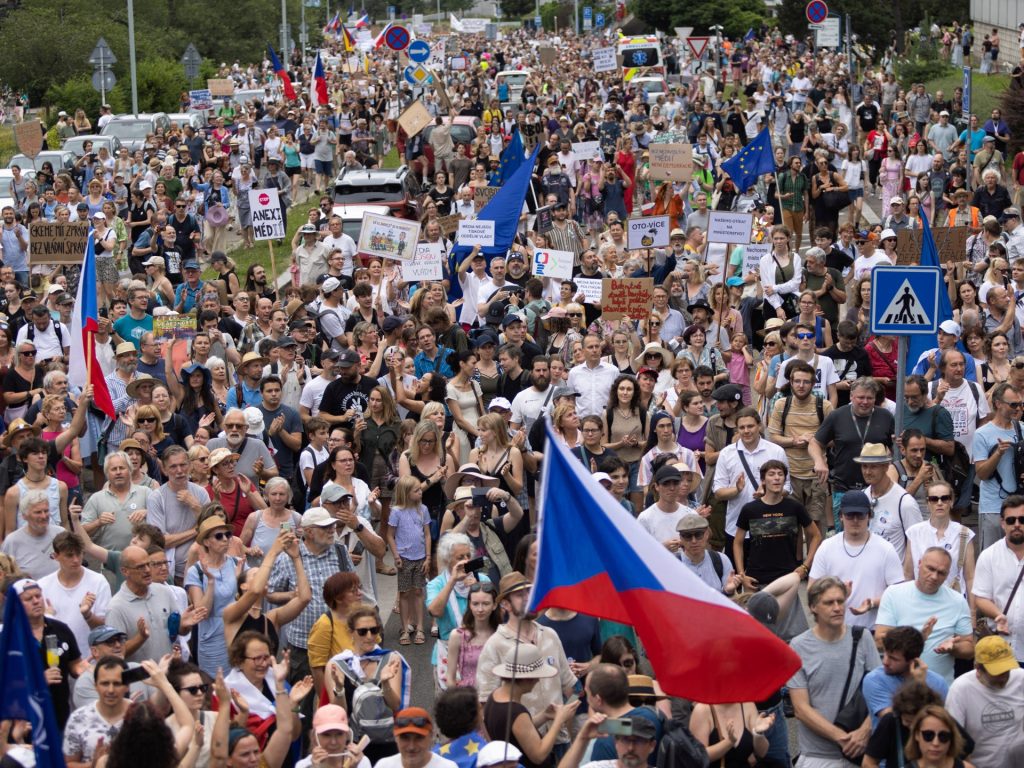 Czech public media staff strike citing government threat to independence | Freedom of the Press News