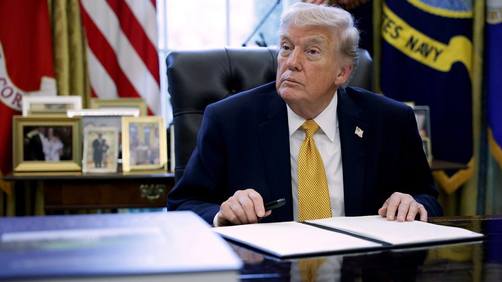 Trump nominates former SEC chairman Jay Clayton as intelligence director