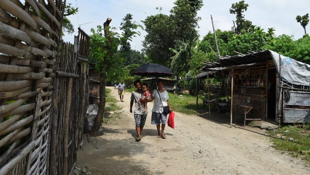 Nepal court convicts ex-ministers over Bhutan refugee scam