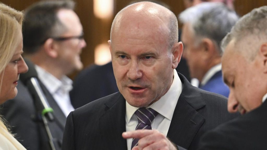 Secretive military inquiry launched into lucrative naval contracts in Western Australia