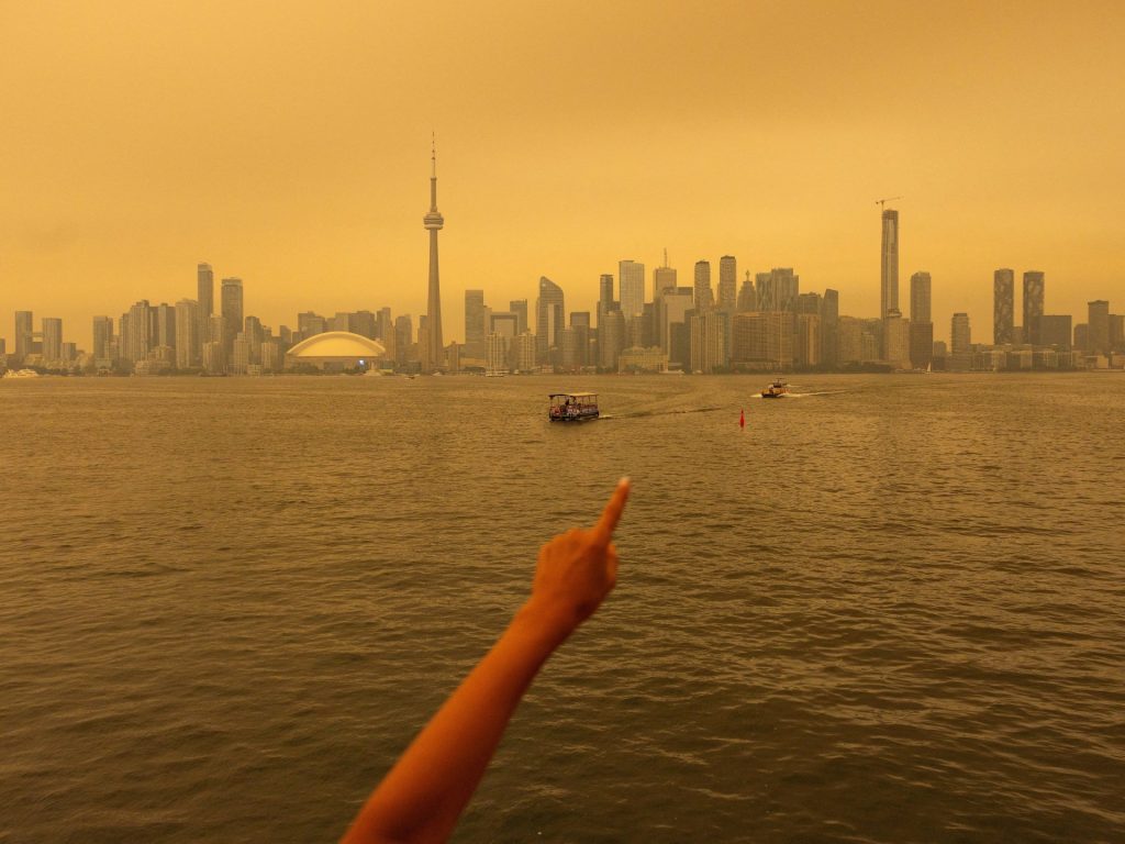 Toronto engulfed by wildfire smoke as US cities threatened | Climate News