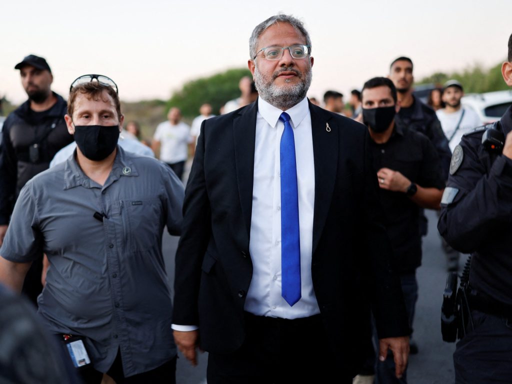 Israeli ministers join march to Gaza to demand return of settlements | Gaza News