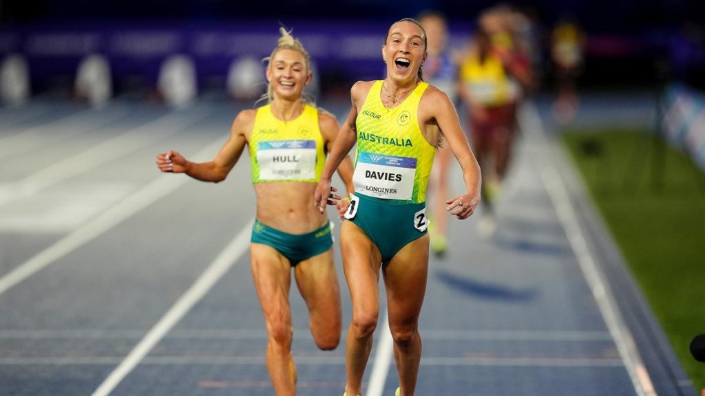 Commonwealth Games: Rose Davies claims historic middle-distance double as gold rush continues