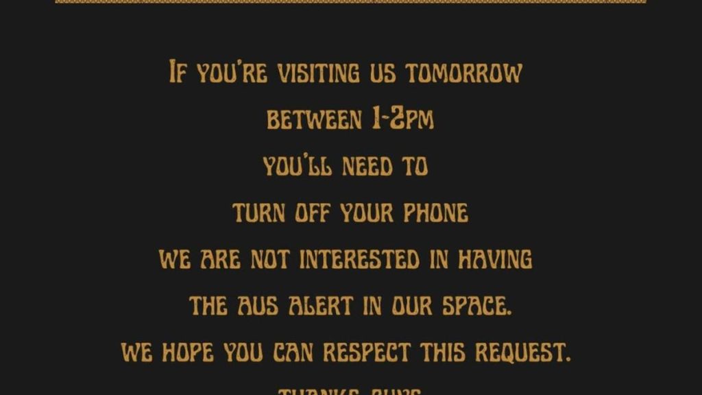 Grounded Lonsdale sparks backlash after telling customers to switch off phones during AusAlert test