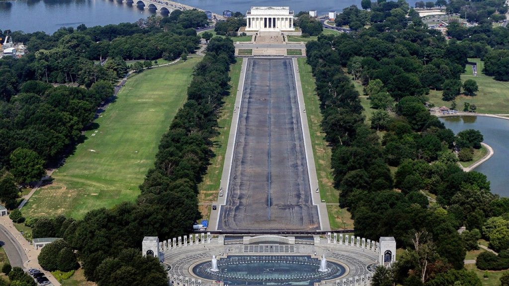 Trump seeks vandal-proof material for Lincoln Memorial Reflecting Pool