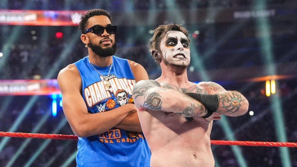 Knicks stars get involved in WWE angles at Saturday Night’s Main Event