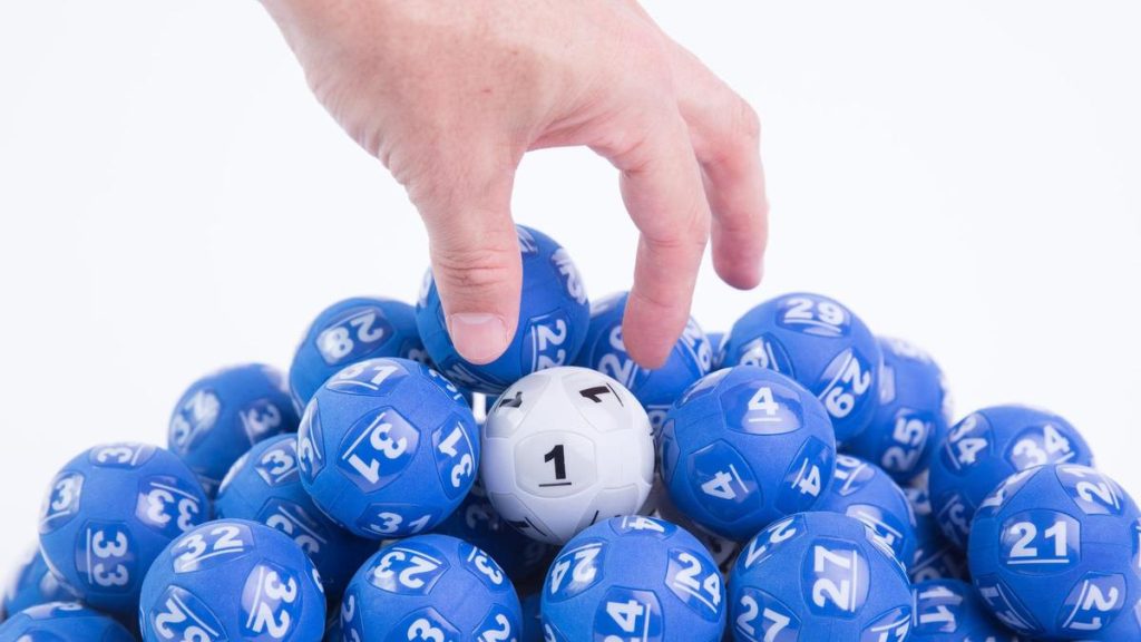 New multi-millionaire is out there after $40m Powerball draw