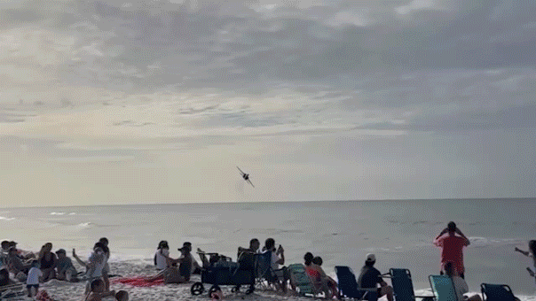 Navy boss shuts down Blue Angels uproar after wildly low beach flyover
