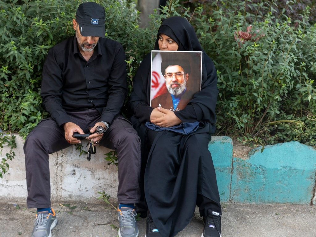 ‘Sacred unity’: Iran’s supreme leader calls for calm amid political divides | US-Israel war on Iran News