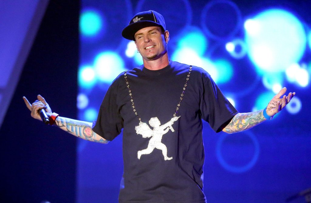 Vanilla Ice raises the American flag at every one of his concerts