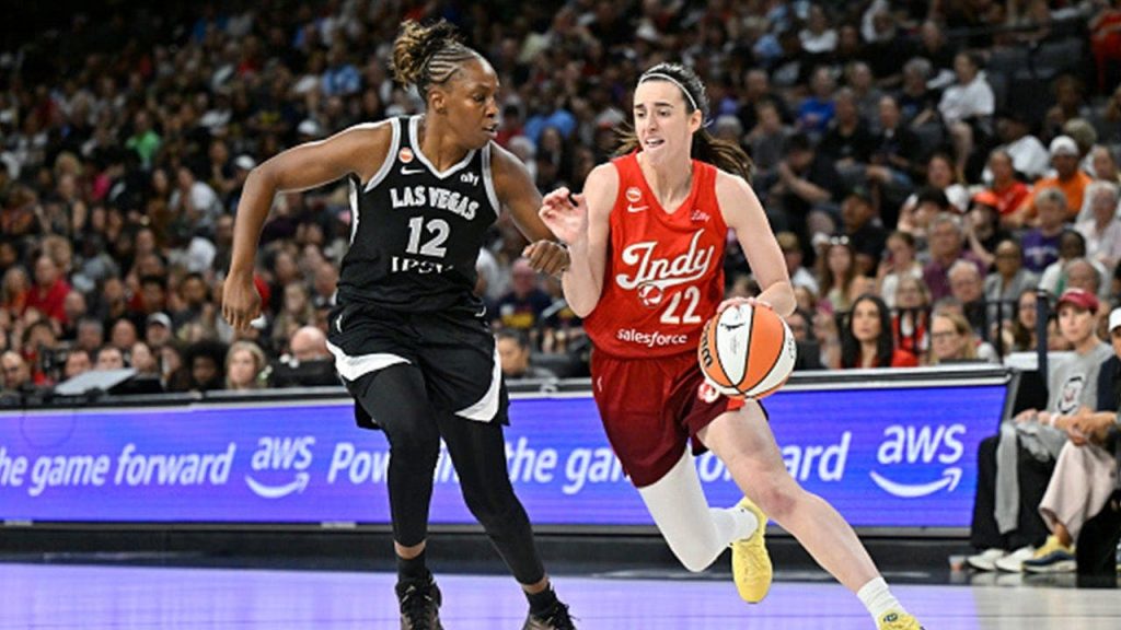 Caitlin Clark leads Fever vs. Sun with a key home court advantage