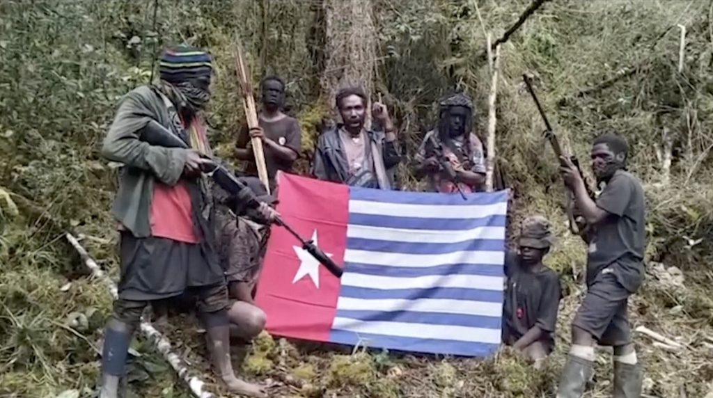 Papua rebels claim to have killed US pilot in Indonesia | Military News