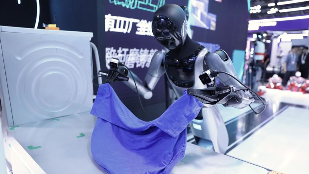 From laundry rooms to convenience stores: Humanoids at China’s World AI Conference