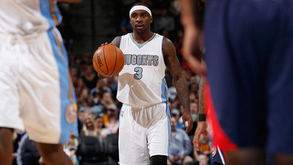 Ex-Denver Nuggets star Ty Lawson hurls ‘white b—h’ insult at cop after Tito’s vodka theft arrest