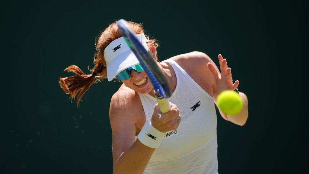 Aussie Joint goes down in titanic struggle to Samsonova