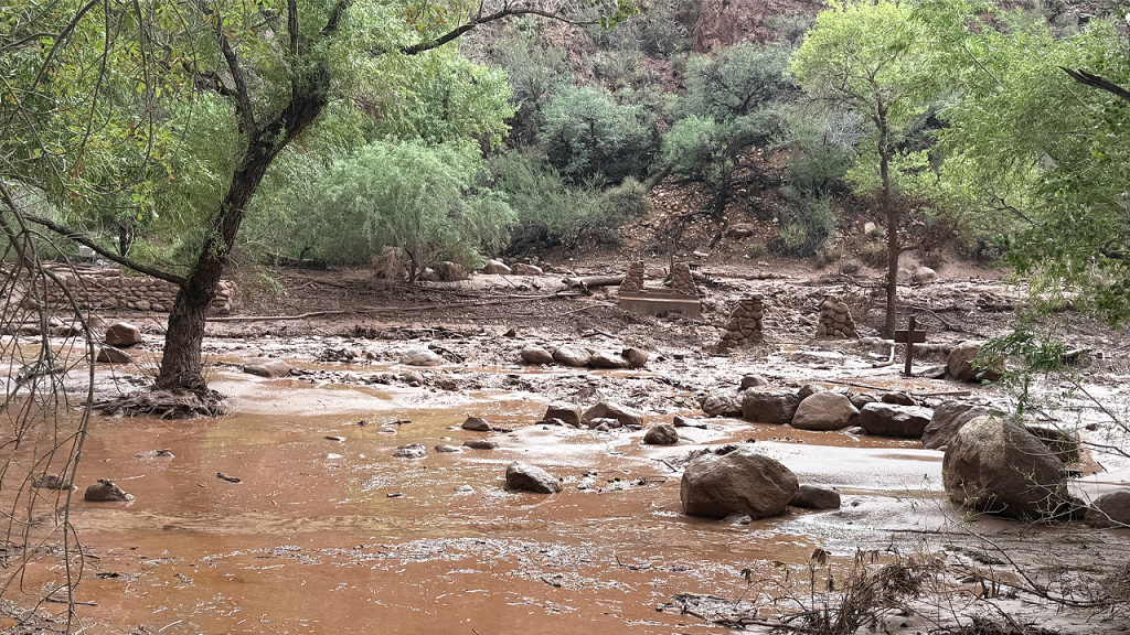 Grand Canyon flash flood leaves 15 unaccounted for as crews evacuate 62 people