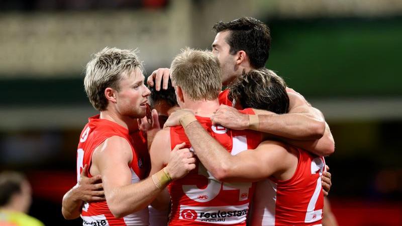 Sydney Swans finals: Dean Cox backs AFL premiership push despite Isaac Heeney, Chad Warner suspensions