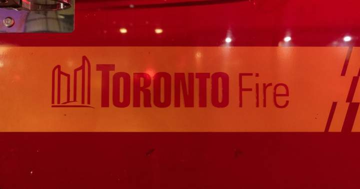 Person dead after fire breaks out in Toronto apartment building: paramedics – Toronto