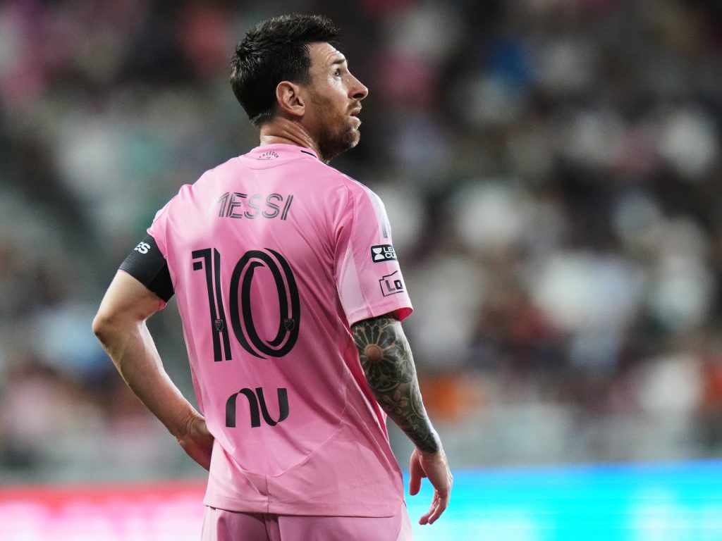 Messi plays in Inter Miami defeat by Leon only hours after retirement hint | Football News