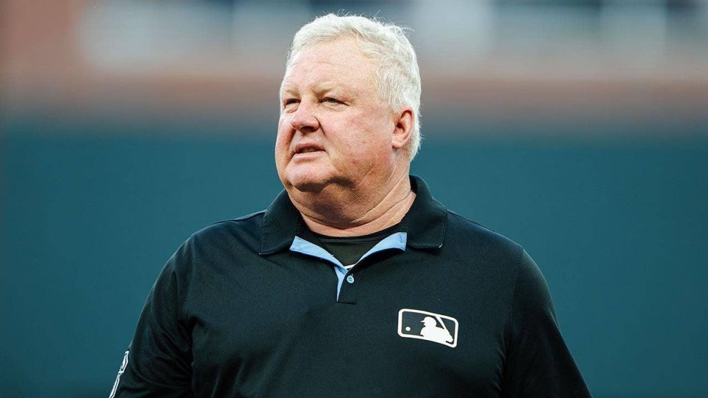 Umpire Bill Miller goes 0-for-8 on ABS challenges in Reds’ 10-8 win over Cubs at Wrigley Field