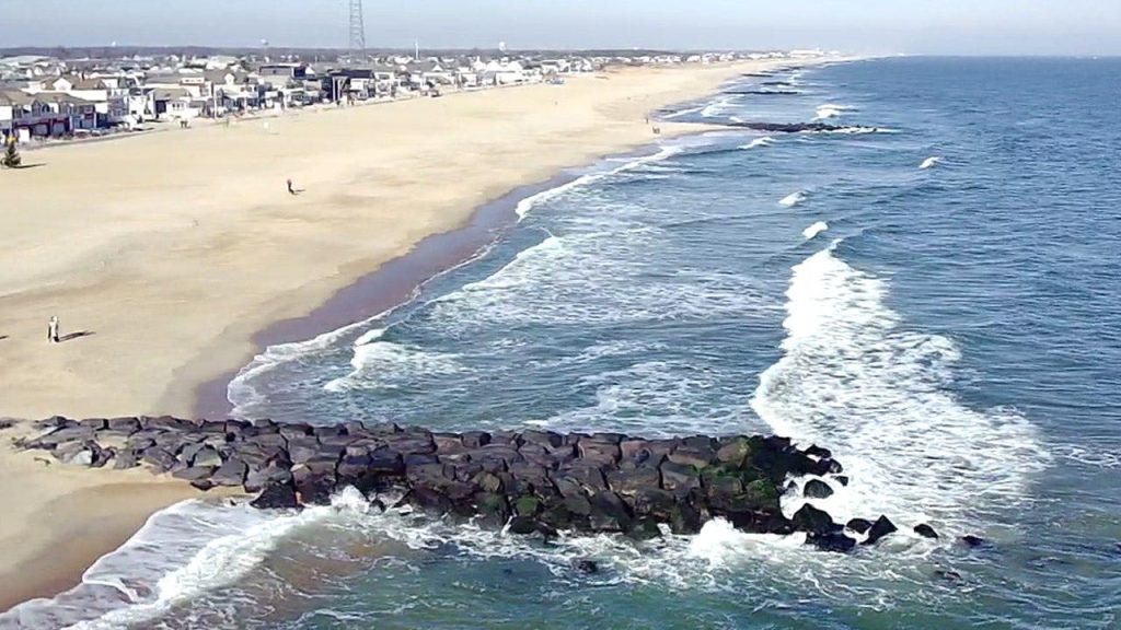 Manasquan Beach reopens after troubling syringes wash ashore on Jersey Shore