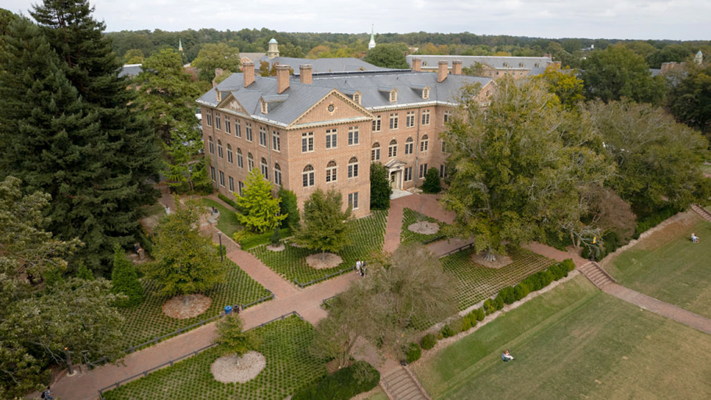 DOJ opens Title VI probe of William & Mary race-based scholarships