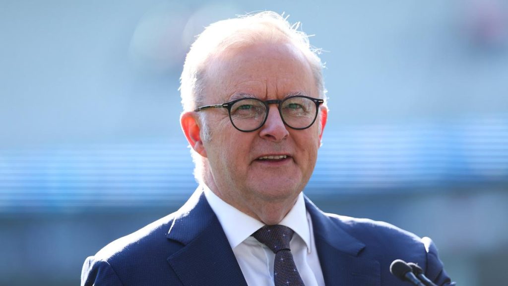 Editorial: Albanese needs to have a plan to deal with One Nation