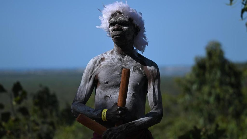 The Indigenous craftsman who listens for singing trees