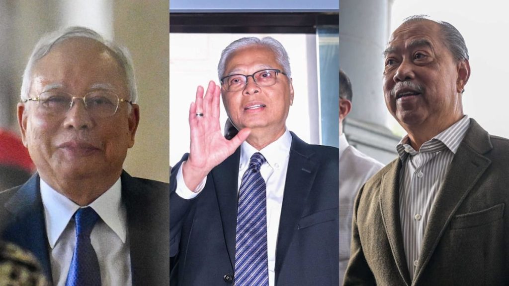 A rare convergence of 3 former Malaysian PMs at court building, all facing separate legal battles