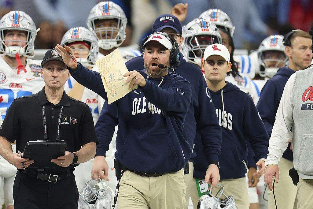 Ole Miss had FBI agent sweep football facility for bugs after Lane Kiffin left for LSU