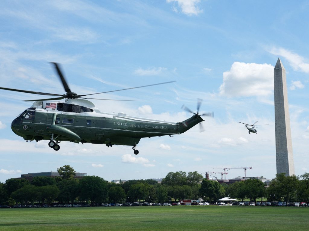 FAA says Trump’s Marine One briefly flew too close to passenger jet | Aviation News