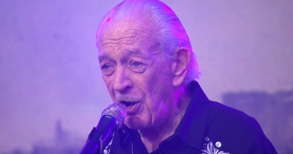 Saturday Sessions: GA-20 and Charlie Musselwhite perform “I Can’t Hold Out”